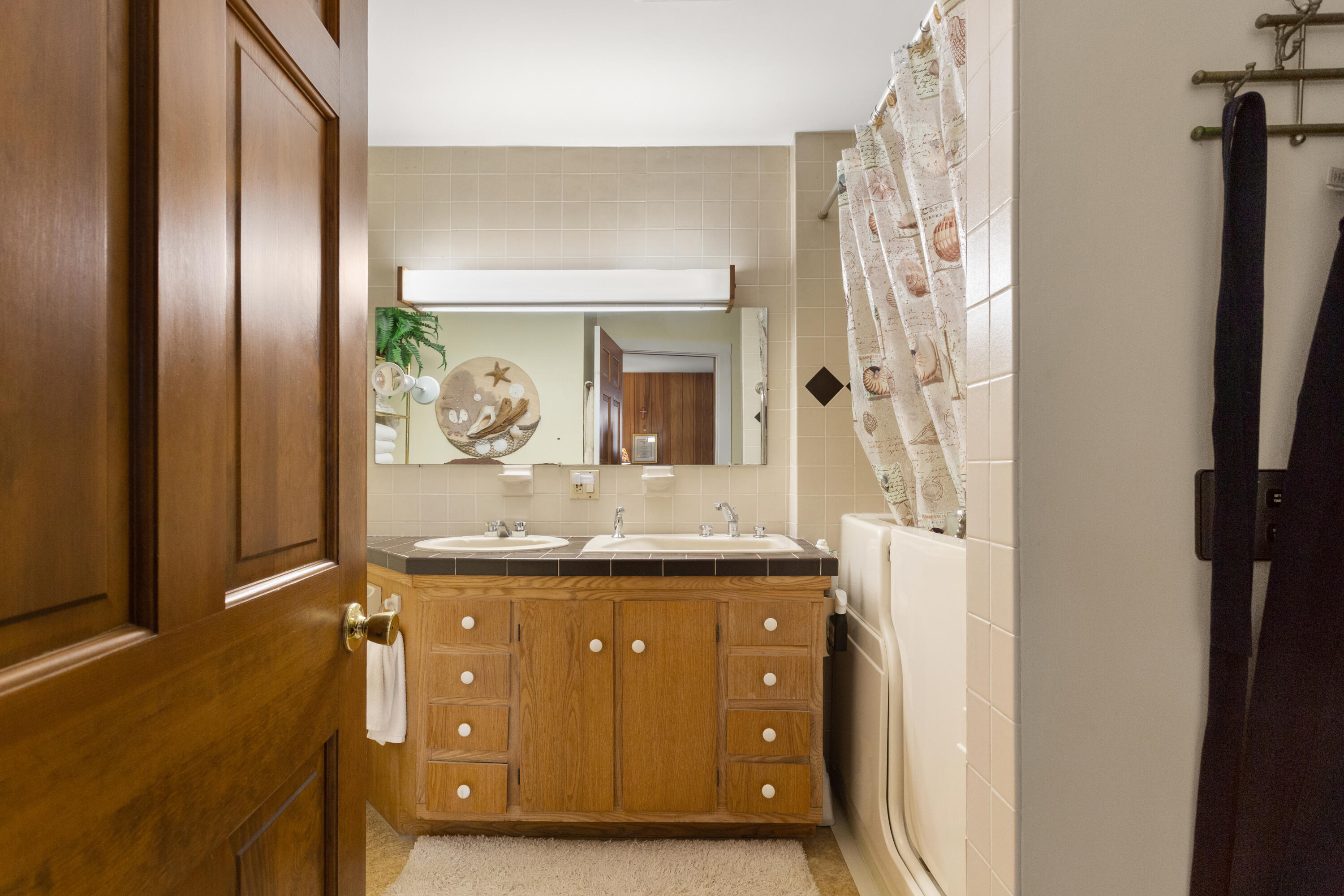 127 Perkins Street Castine, ME 04421 - Photo 22 of 37 127 Perkins