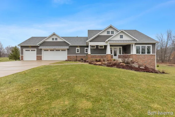 $925,000 | 5555 Cannon Meadows Drive Northeast, Ada, MI 49301