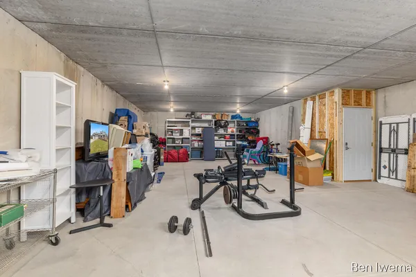 $925,000 | 5555 Cannon Meadows Drive Northeast, Ada, MI 49301