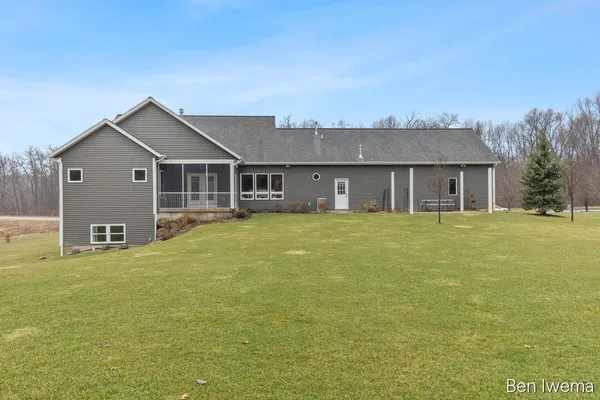 $925,000 | 5555 Cannon Meadows Drive Northeast, Ada, MI 49301