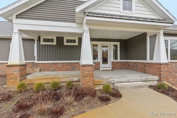 $925,000 | 5555 Cannon Meadows Drive Northeast, Ada, MI 49301