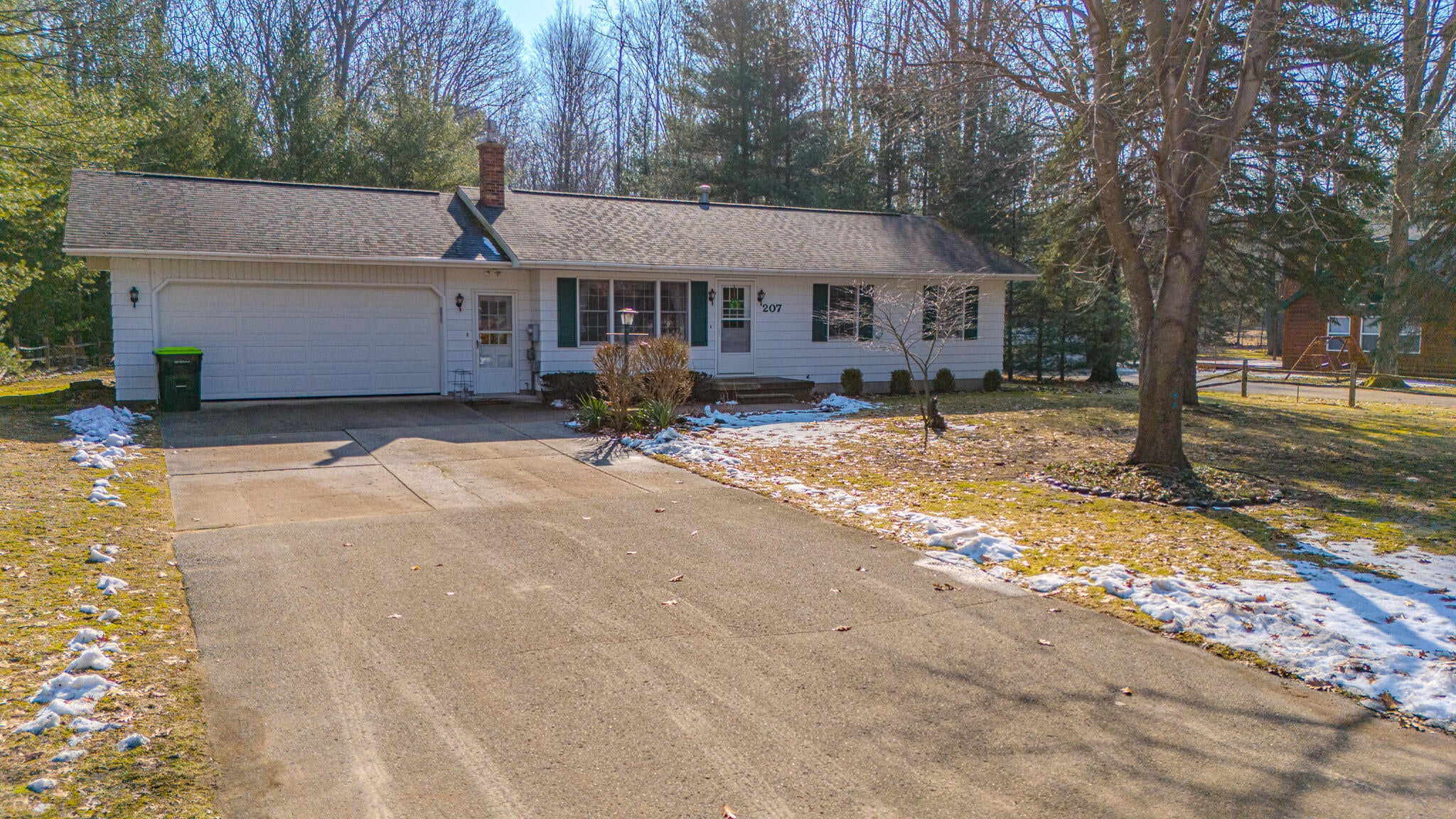 207 W Road Roscommon, MI 48653 - Photo 57 of 64 Gallery Image 57