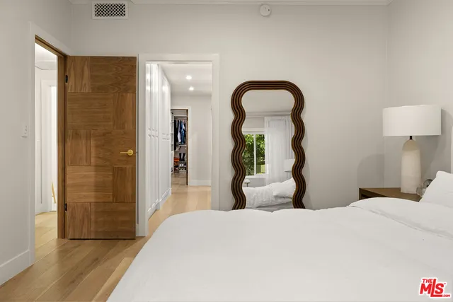 $1,099,000 | 9000 Cynthia Street, Unit 302, West Hollywood, CA 90069