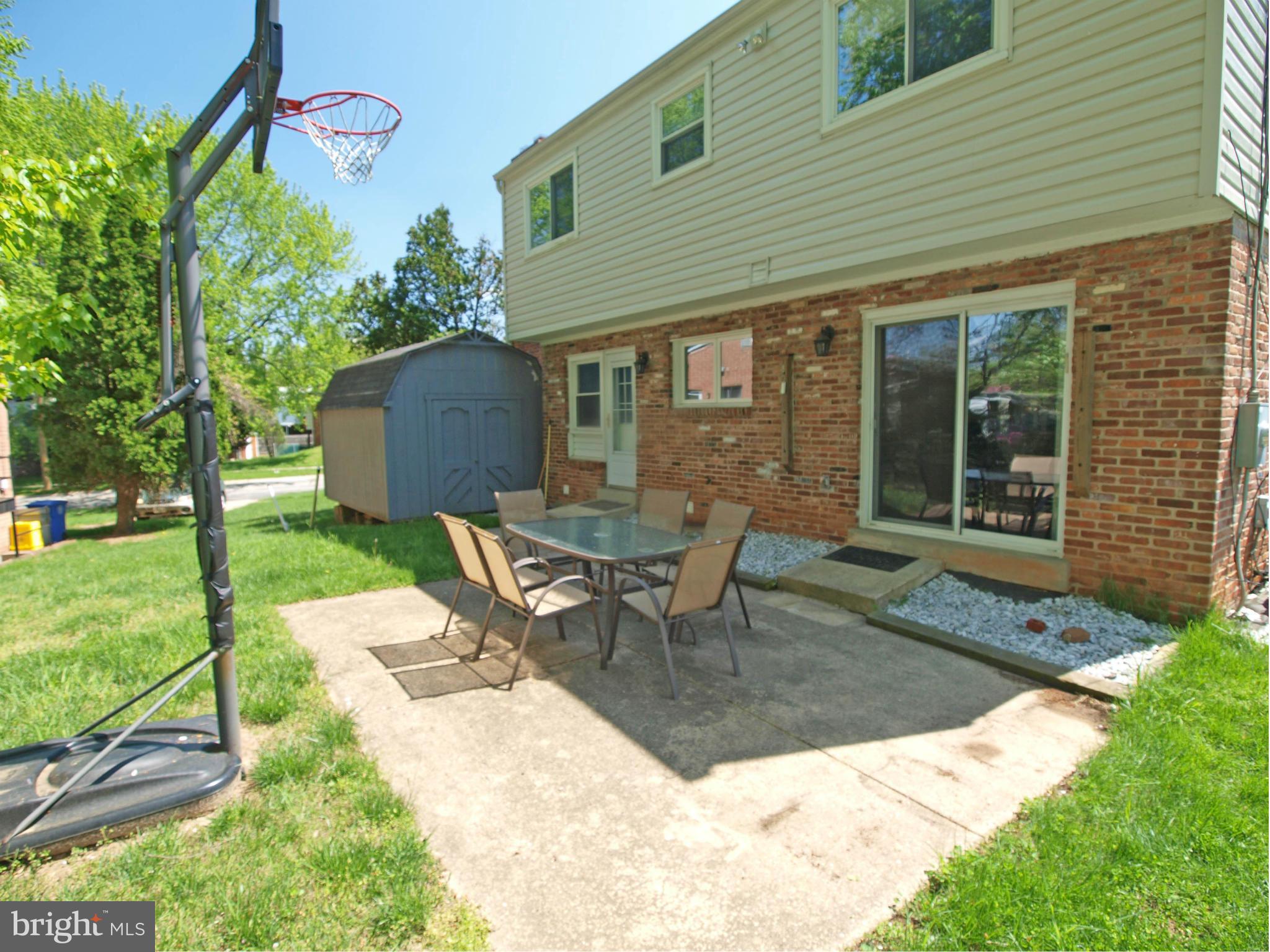 1101 North Belgrade Road Silver Spring, MD 20902 - Photo 27 of 30 Patio