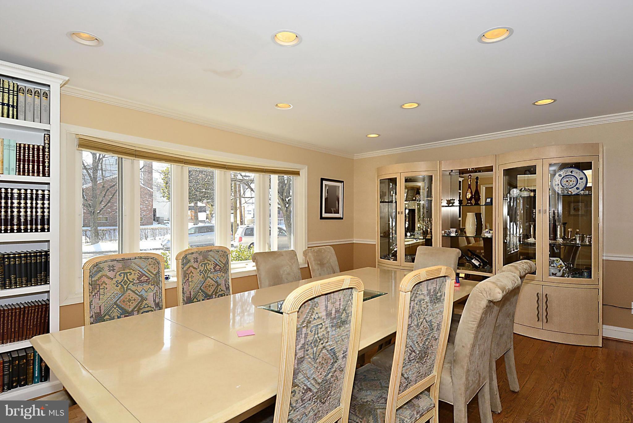 1101 North Belgrade Road Silver Spring, MD 20902 - Photo 4 of 30 Dining Room (Originally the Living Room)