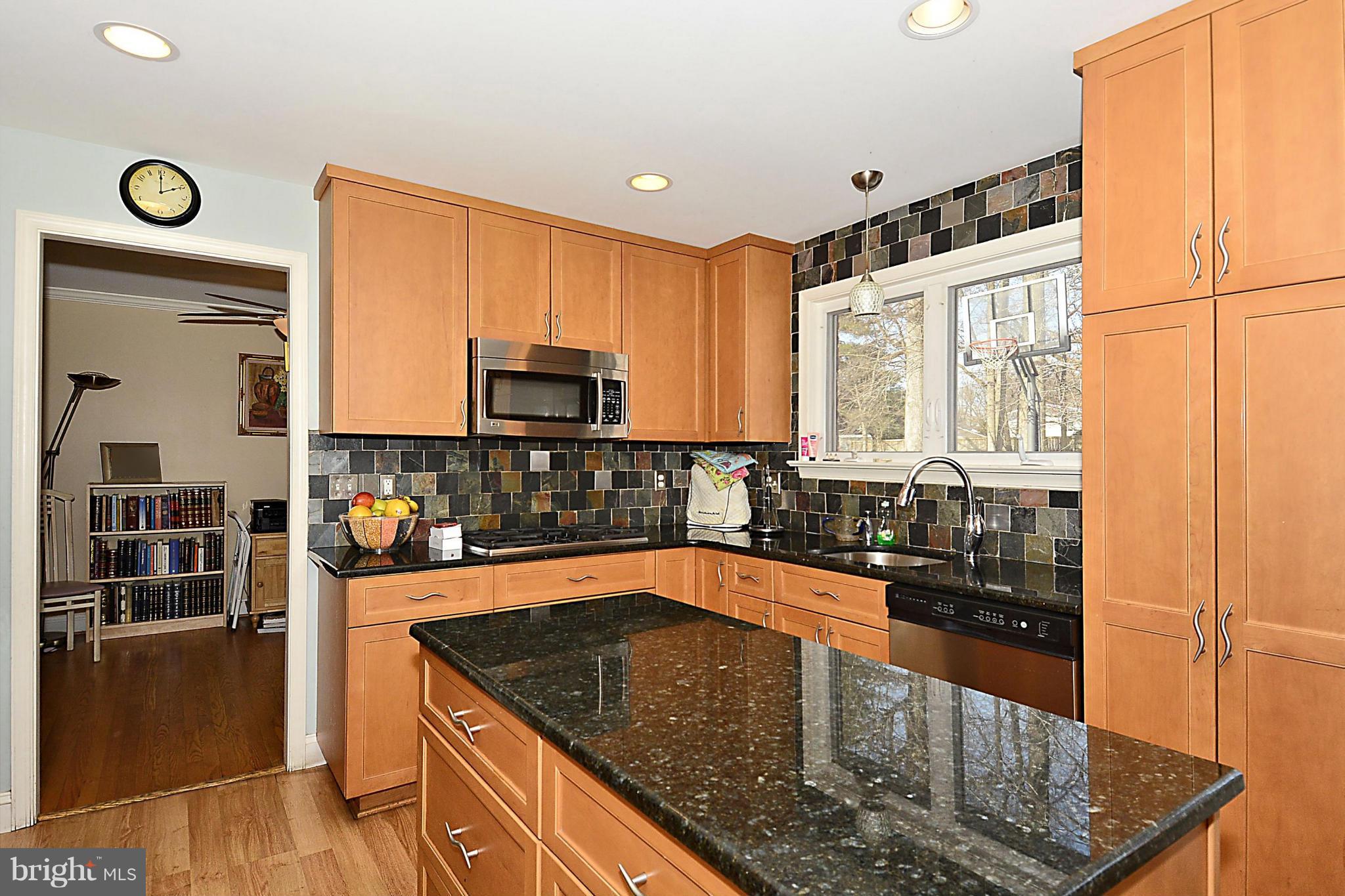 1101 North Belgrade Road Silver Spring, MD 20902 - Photo 9 of 30 Kitchen