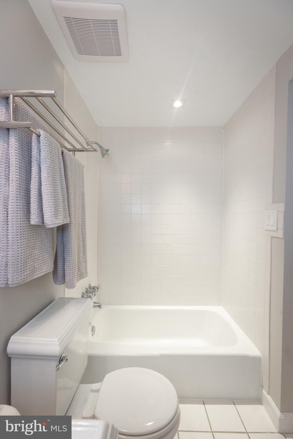 1718 Corcoran Street Northwest, Unit 12 Washington, DC 20009 - Photo 35 of 64