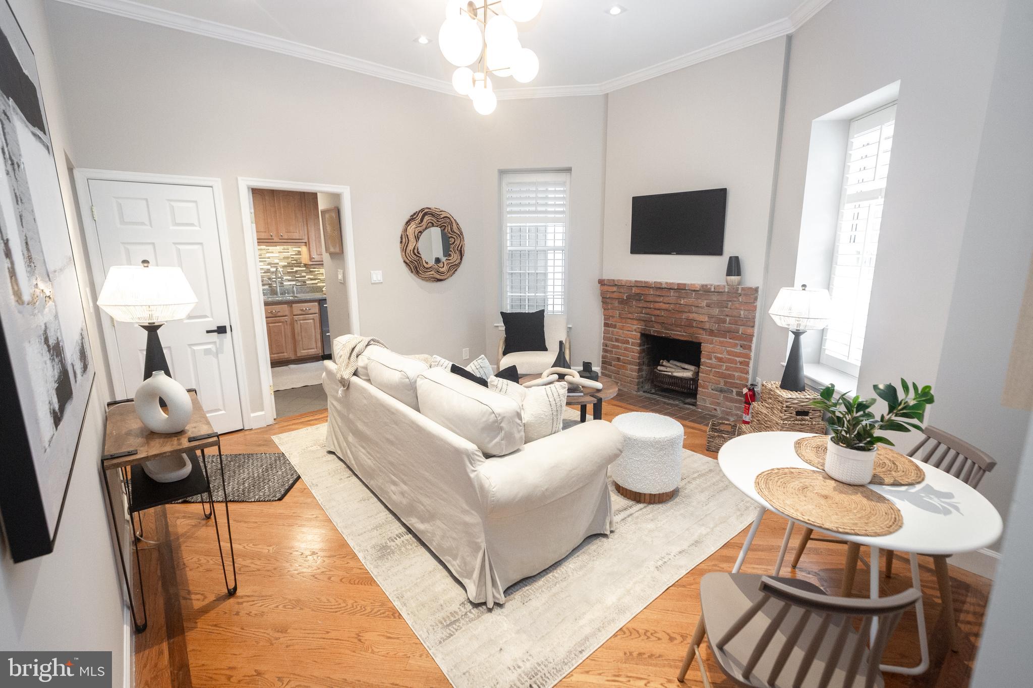 1718 Corcoran Street Northwest, Unit 12 Washington, DC 20009 - Photo 9 of 64