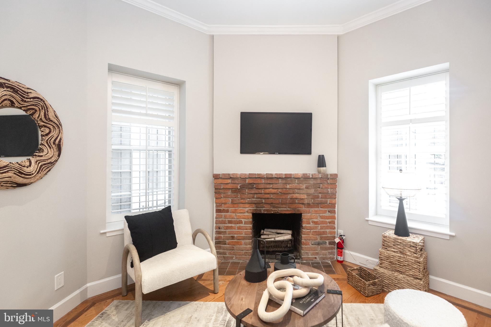 1718 Corcoran Street Northwest, Unit 12 Washington, DC 20009 - Photo 10 of 64