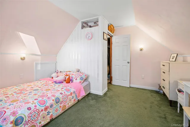 $829,000 | 84-12 Cross Island Parkway | Bellerose