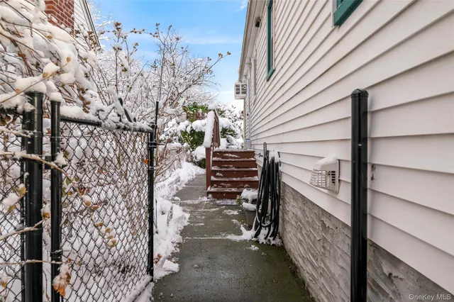 a view of entryway with stairs