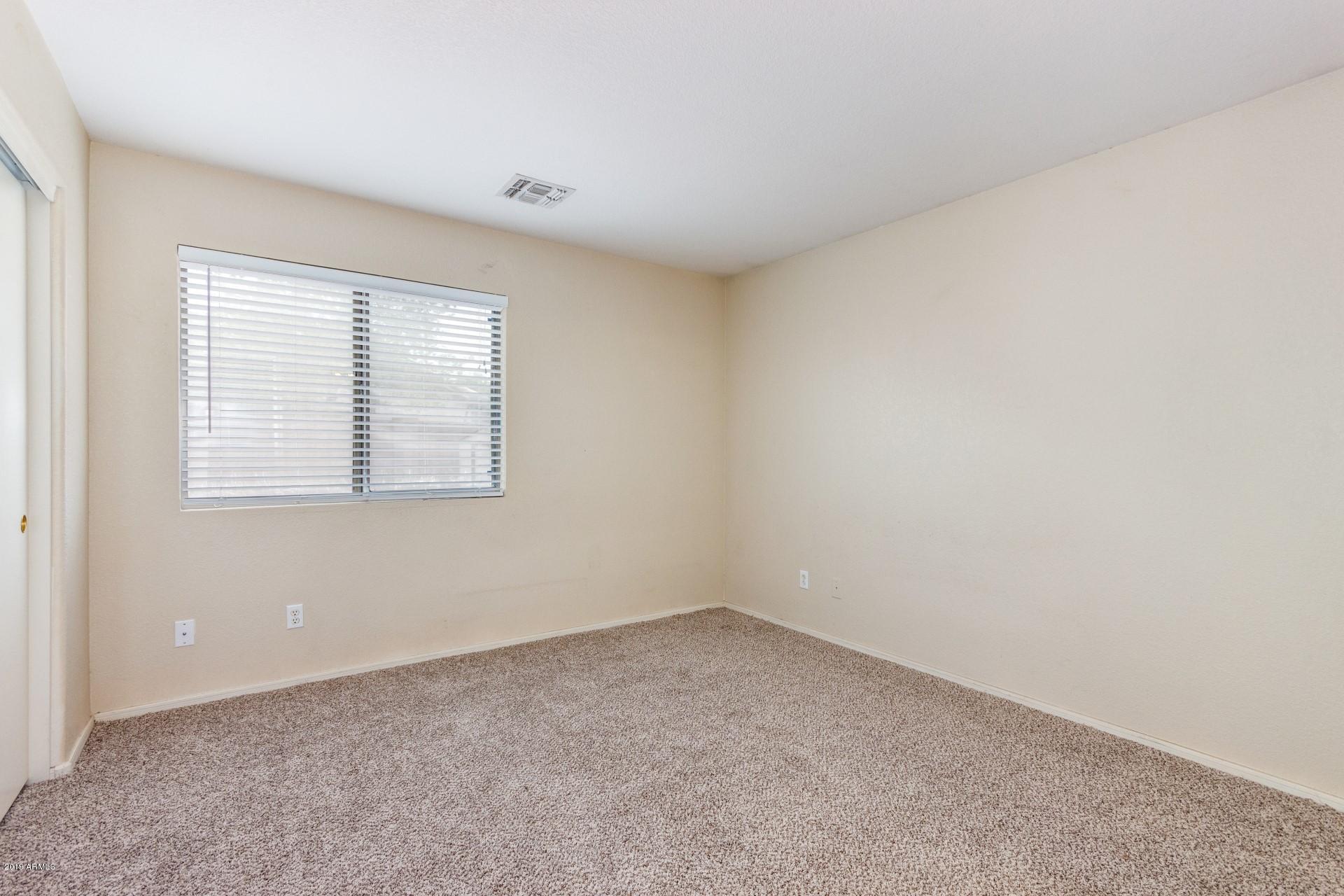 10601 West Piccadilly Road Avondale, AZ 85392 - Photo 10 of 15 Piccadilly - 10601 (15)