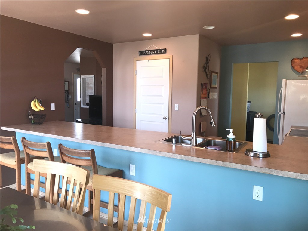 10434 Grove Road Southeast Yelm, WA 98597 - Photo 13 of 24 Gallery Image 13