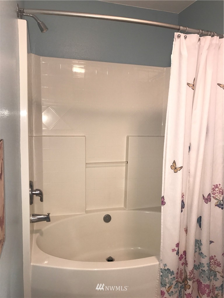 10434 Grove Road Southeast Yelm, WA 98597 - Photo 23 of 24 Gallery Image 23