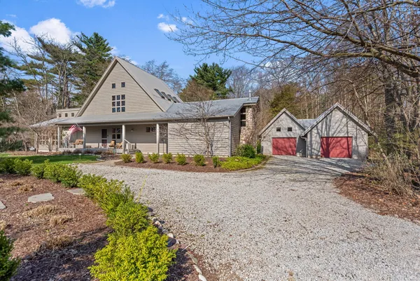 $1,299,000 | 13670 South Cottonwood Lane, Harbert, MI 49115