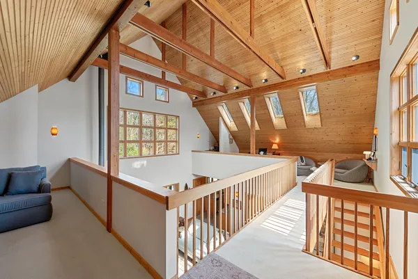 $1,299,000 | 13670 South Cottonwood Lane, Harbert, MI 49115
