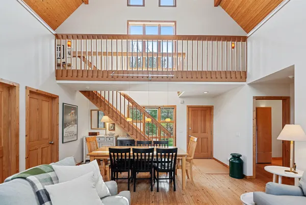 $1,299,000 | 13670 South Cottonwood Lane, Harbert, MI 49115