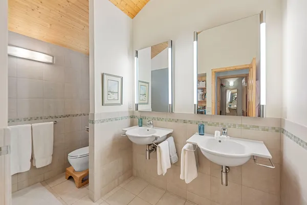 $1,299,000 | 13670 South Cottonwood Lane, Harbert, MI 49115
