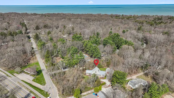 $1,299,000 | 13670 South Cottonwood Lane, Harbert, MI 49115