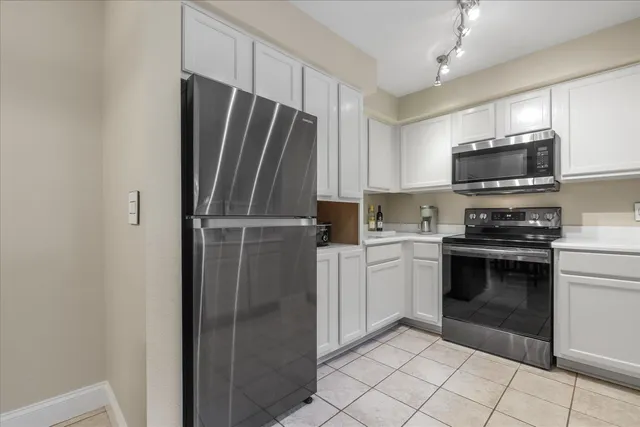 $2,000 | 2801 Chancellorsville Drive, Unit 436, Tallahassee, FL 32312