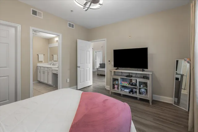 $2,000 | 2801 Chancellorsville Drive, Unit 436, Tallahassee, FL 32312