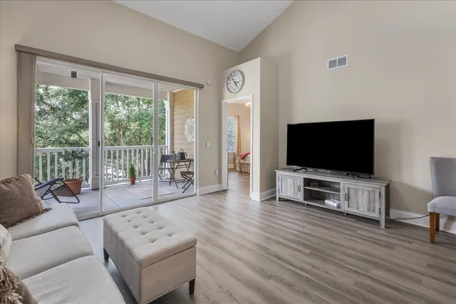 $2,000 | 2801 Chancellorsville Drive, Unit 436, Tallahassee, FL 32312