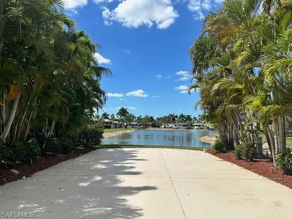 $219,000 | 1343 Amethyst Lake Lane, Naples, FL 34114