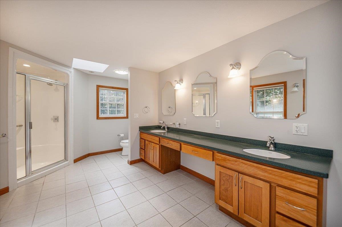 1 Magnolia Road Windham, NH 03087 - Photo 20 of 40