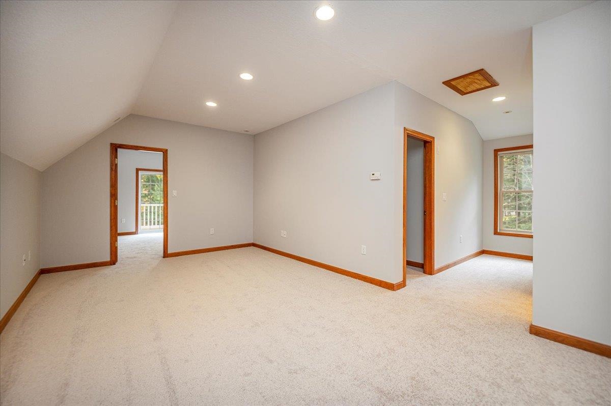 1 Magnolia Road Windham, NH 03087 - Photo 24 of 40