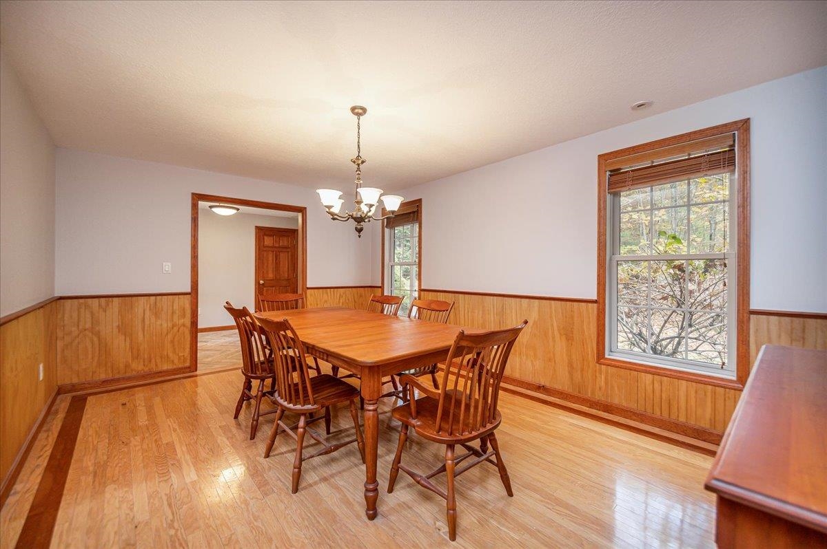 1 Magnolia Road Windham, NH 03087 - Photo 8 of 40