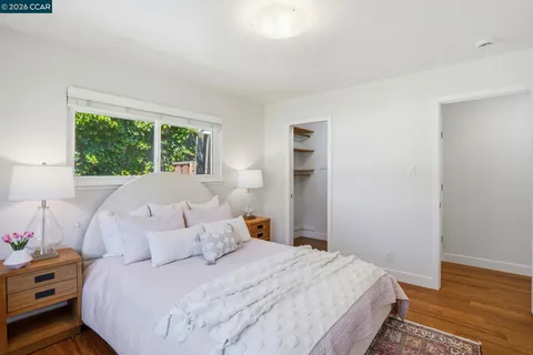 $2,095,000 | 260 Corliss Drive, Moraga, CA 94556