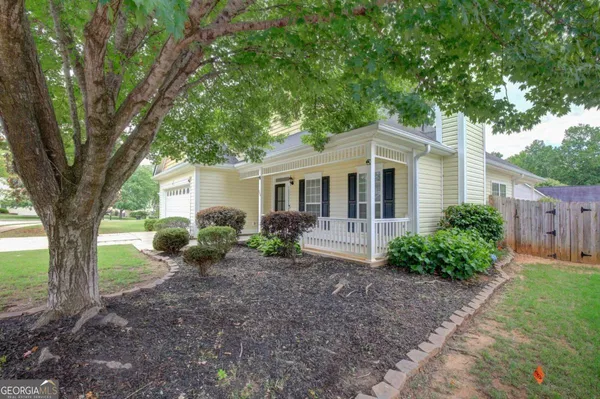 $2,100 | 333 Prescott Court, Newnan, GA 30265