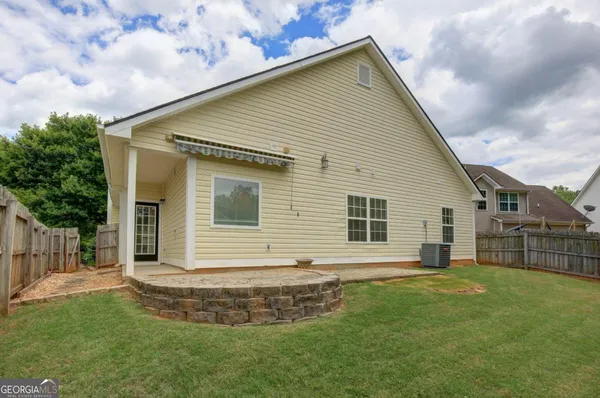 $2,100 | 333 Prescott Court, Newnan, GA 30265