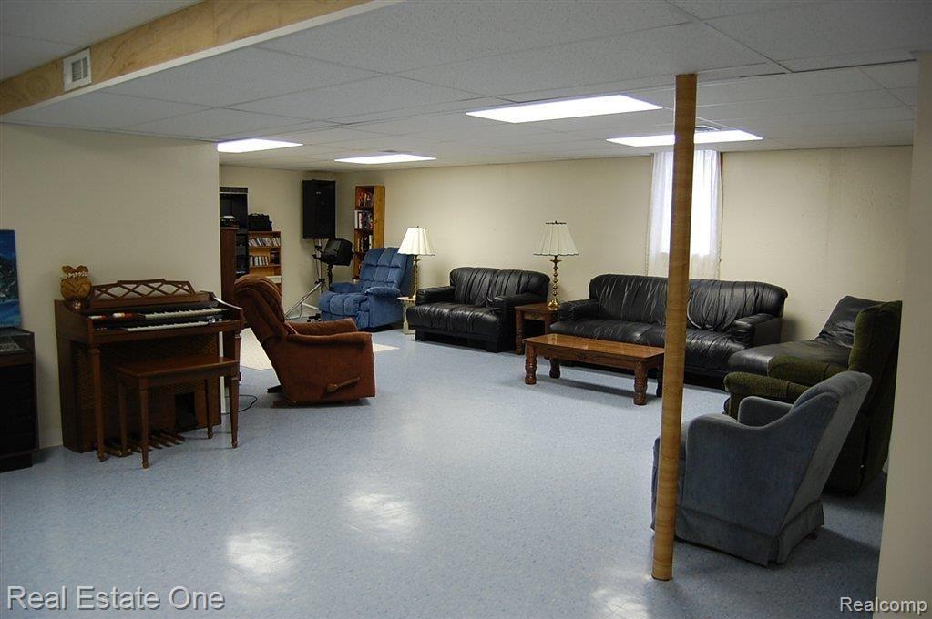 50785 Raintree Circle, Unit 63 New Baltimore, MI 48047 - Photo 13 of 14 raintree 50785 033.JPG