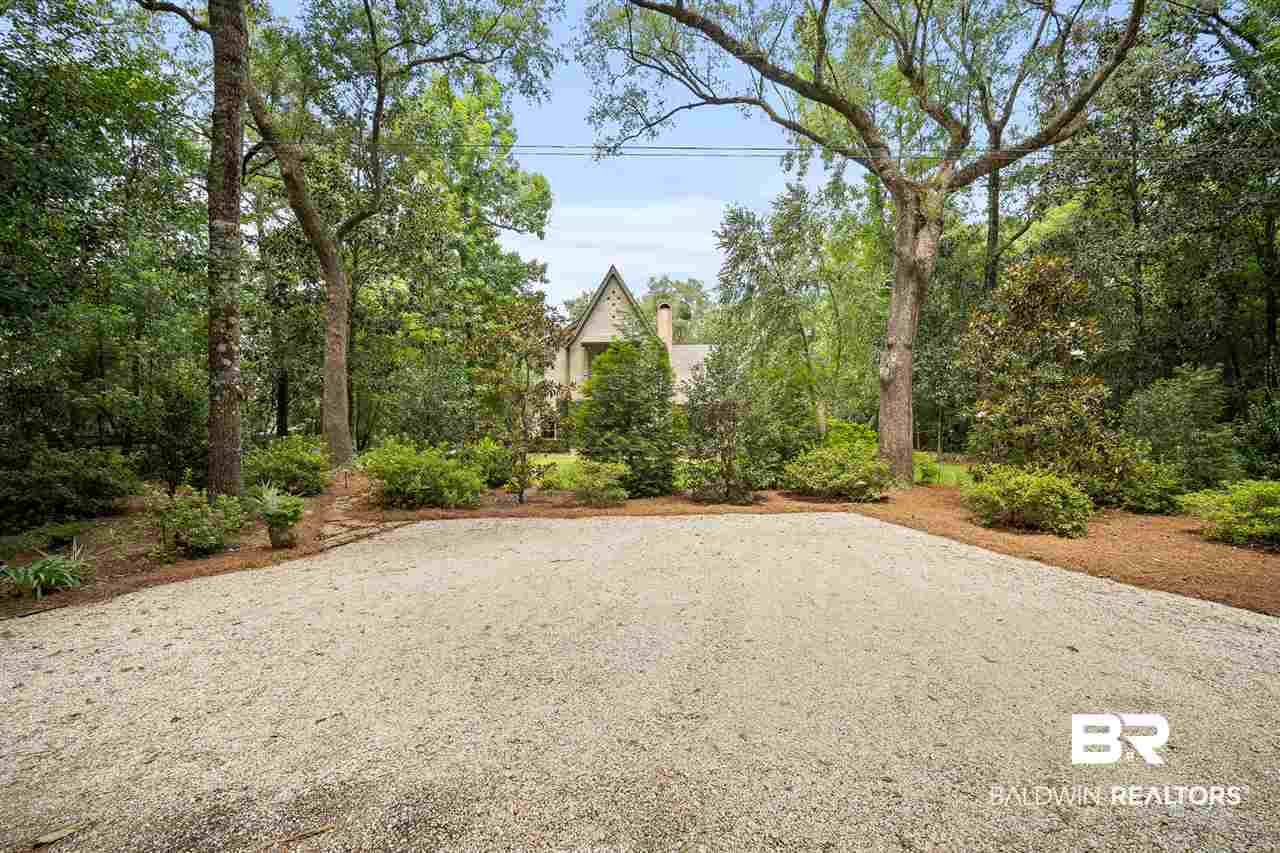 108 Alsway Court Fairhope, AL 36532 - Photo 46 of 48 Extra parking pad
