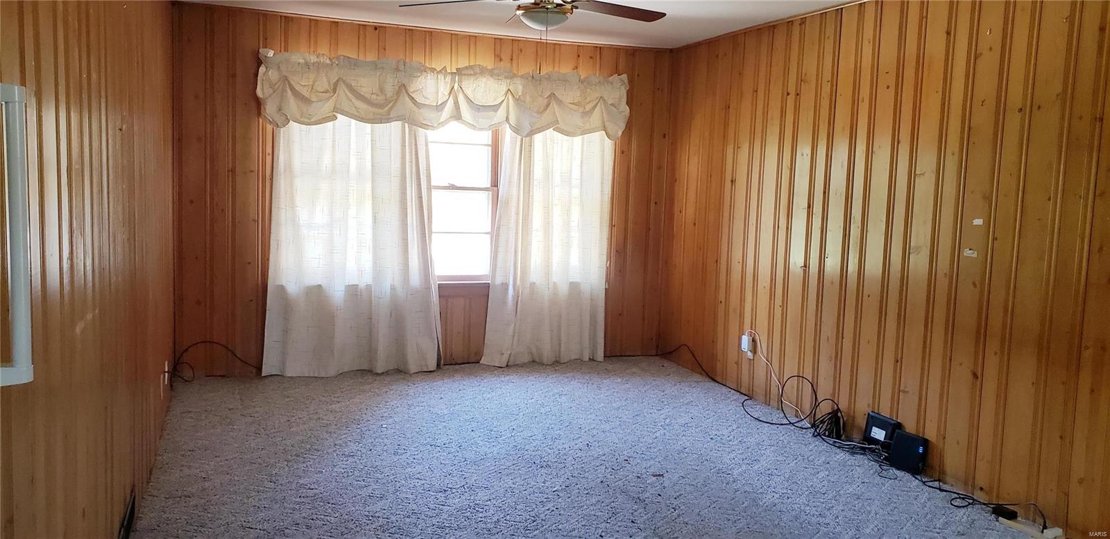 1608 Seiler Road Alton, IL 62002 - Photo 10 of 23