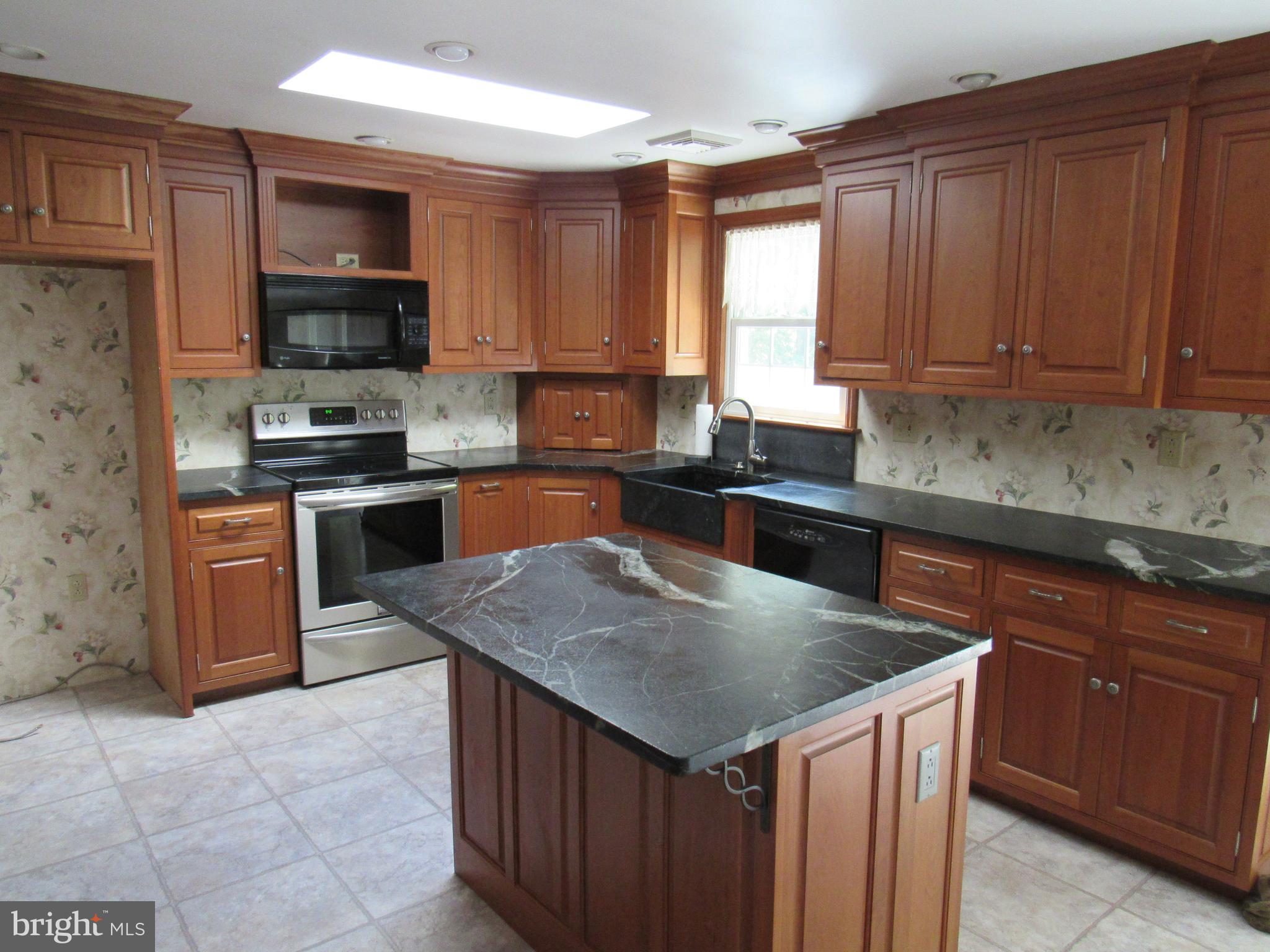 1743 California Road Quakertown, PA 18951 - Photo 17 of 52 Gallery Image 17