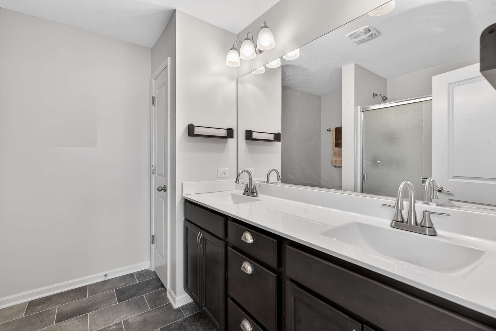 1161 Amber Drive Cary, IL 60013 - Photo 14 of 25