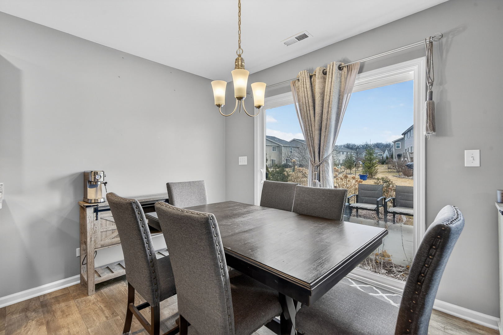 1161 Amber Drive Cary, IL 60013 - Photo 5 of 25