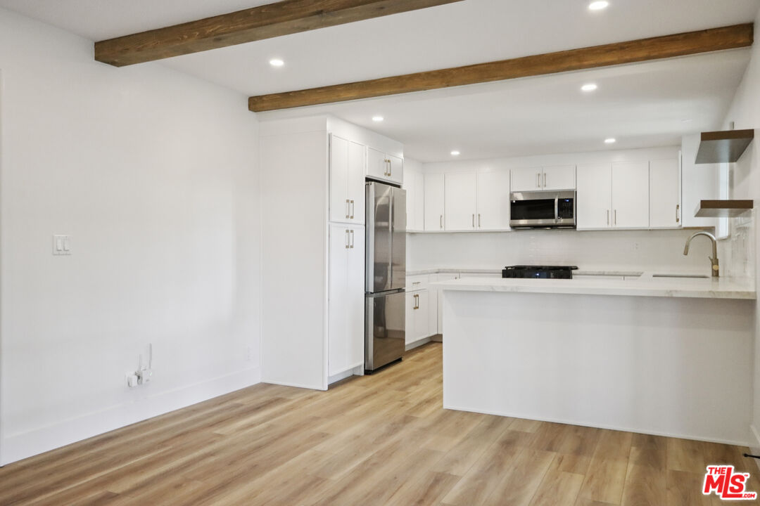 23681 Cavanaugh Road Lake Forest, CA 92630 - Photo 17 of 41 Gallery Image 17