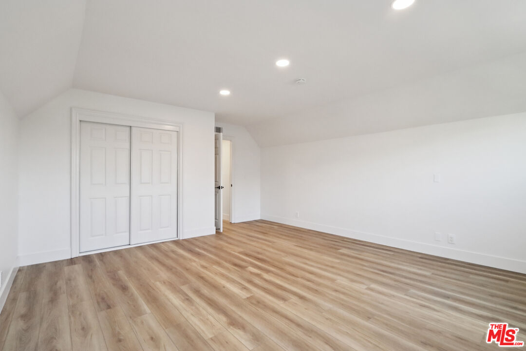 23681 Cavanaugh Road Lake Forest, CA 92630 - Photo 5 of 41 Gallery Image 5