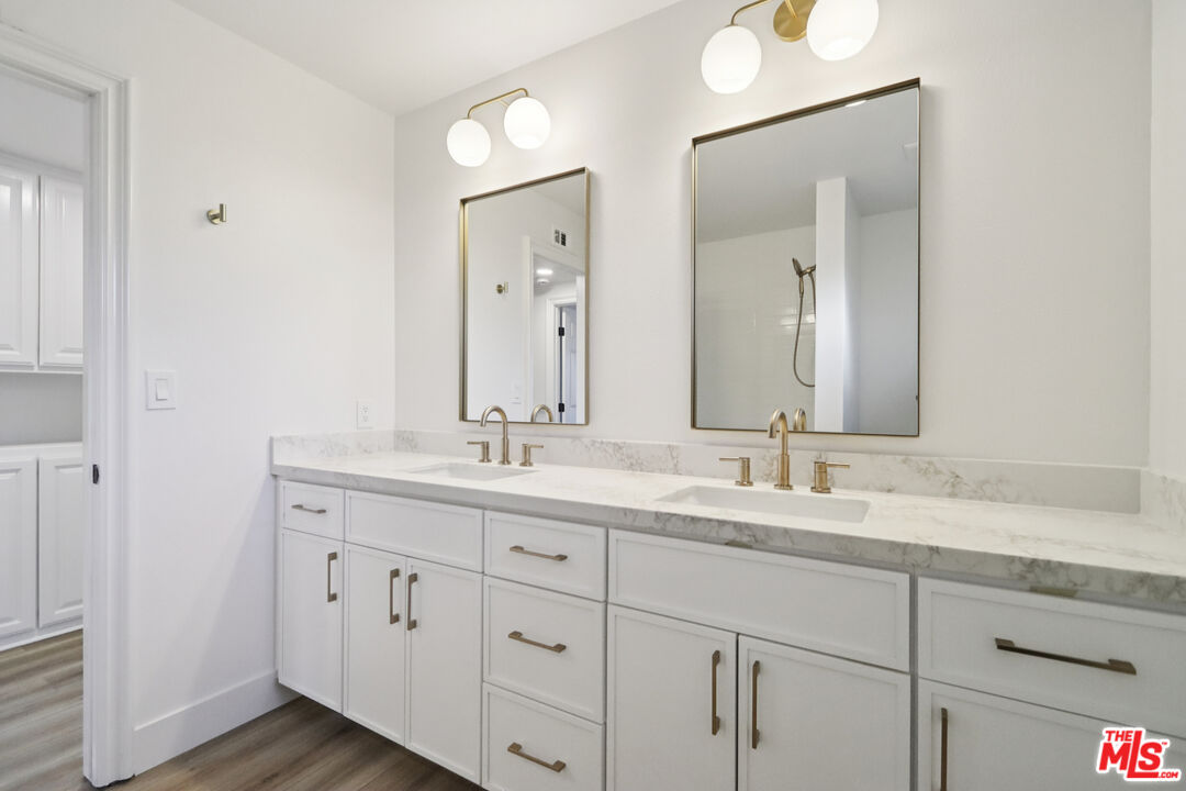 23681 Cavanaugh Road Lake Forest, CA 92630 - Photo 7 of 41 Gallery Image 7