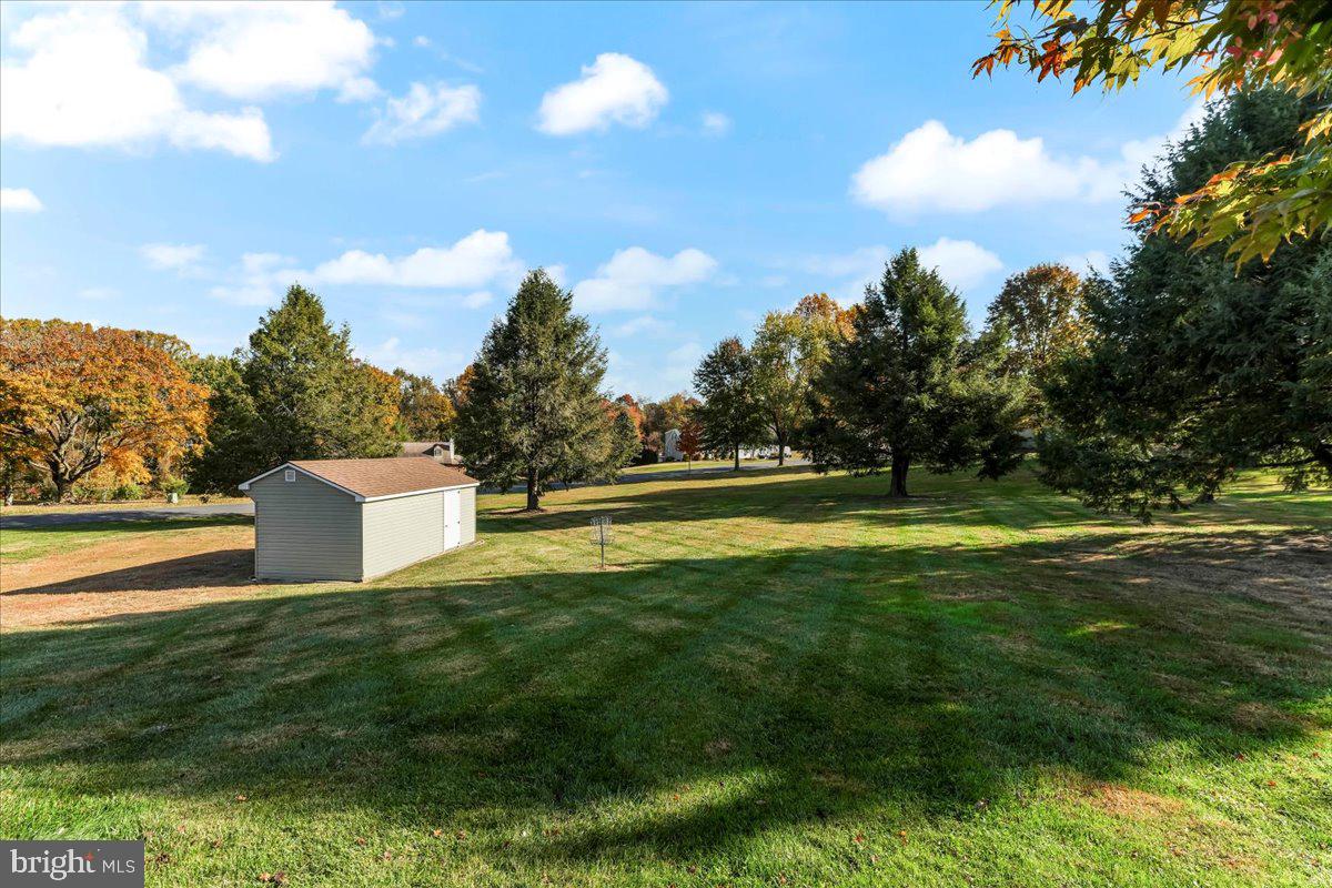 147 Tweed Road Oxford, PA 19363 - Photo 8 of 36 Gallery Image 8