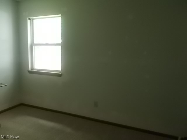 6065 Ridgeview Boulevard North Ridgeville, OH 44039 - Photo 13 of 15