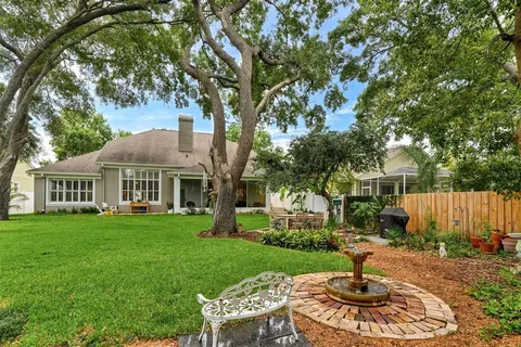 $700,000 | 6011 Williamsburg Way, Tampa, FL 33625