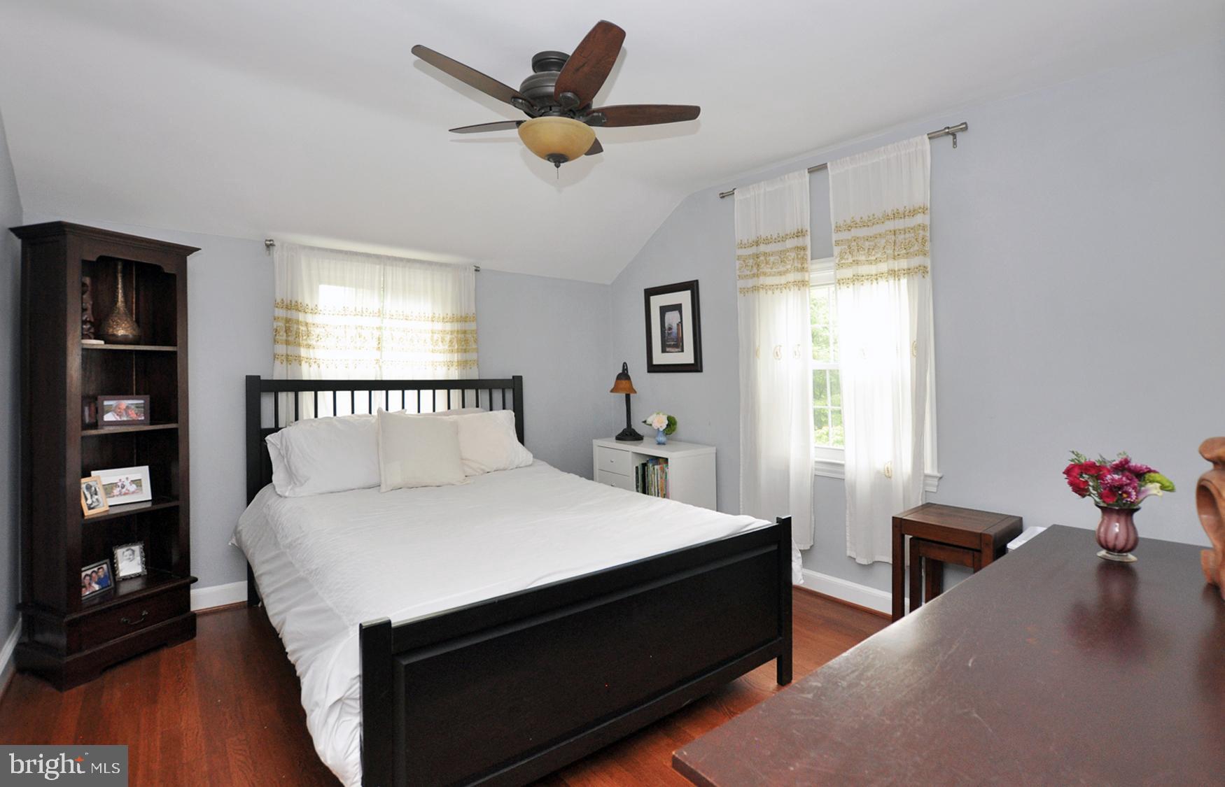 5602 Harwick Road Bethesda, MD 20816 - Photo 28 of 37 Bedroom 2