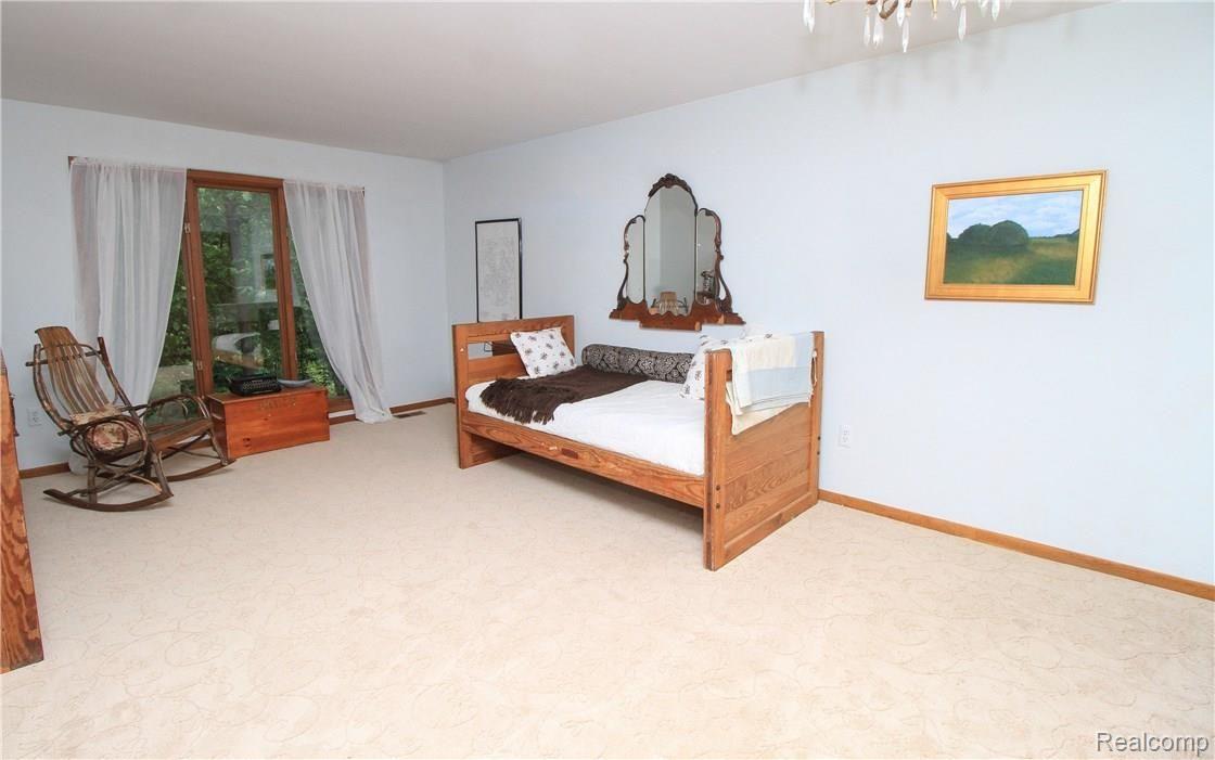 8374 Deerwood Road Clarkston, MI 48348 - Photo 30 of 38 Bedroom 4