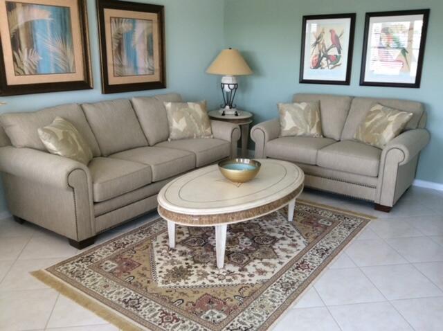 4084 Exeter Boca Raton, FL 33434 - Photo 6 of 37 Living Room