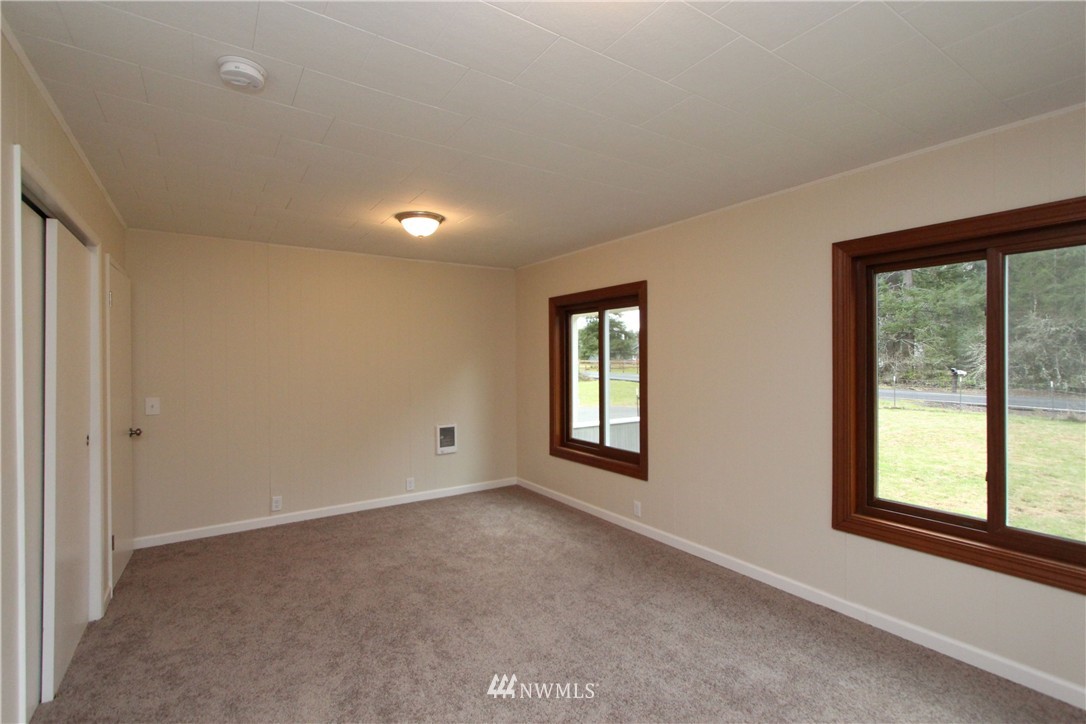 343 Minkler Road Winlock, WA 98596 - Photo 8 of 19
