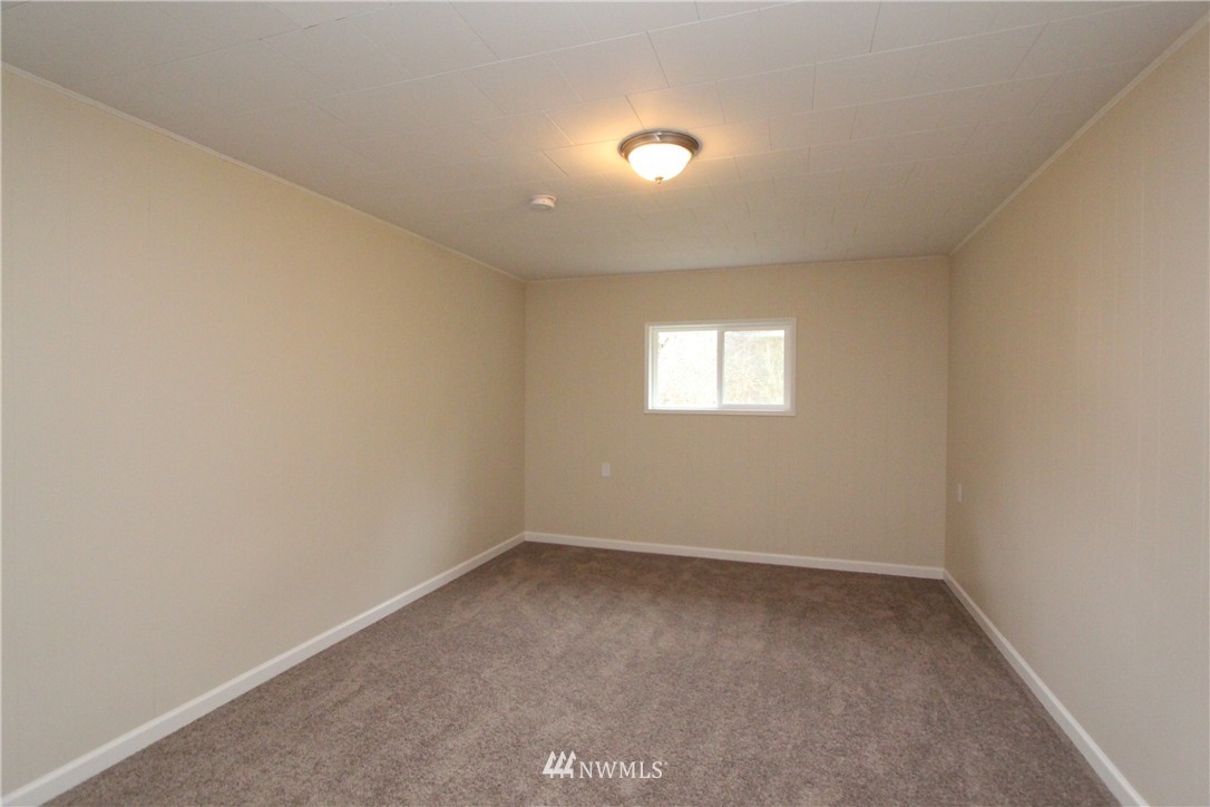 343 Minkler Road Winlock, WA 98596 - Photo 9 of 19
